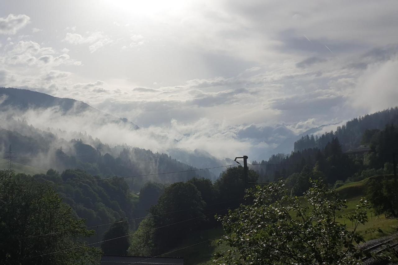 Ferienhaus & Ferienwohnung Winay Wayna Gotschna Blick Klosters Εξωτερικό φωτογραφία