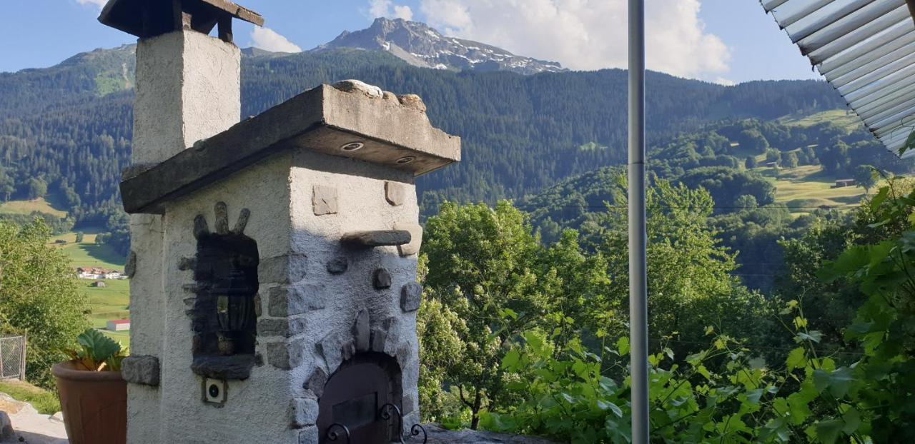 Ferienhaus & Ferienwohnung Winay Wayna Gotschna Blick Klosters Εξωτερικό φωτογραφία