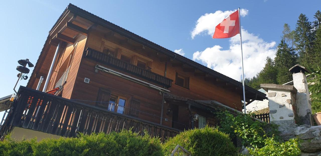 Ferienhaus & Ferienwohnung Winay Wayna Gotschna Blick Klosters Εξωτερικό φωτογραφία